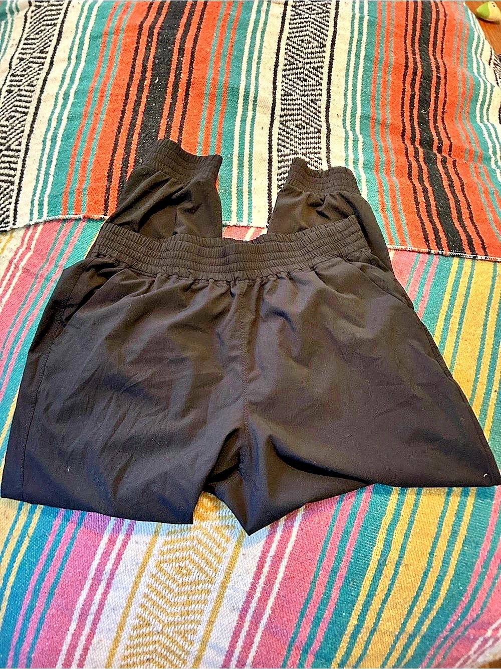 Old Navy Active StretchTech Black Athletic Shorts Like New medium 3
Wo